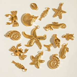 3 Breloques DIY en Acier Inoxydable Plaqué Or 18 carats, Étanche, Thème Océan : Dauphin, Tortue Marine, Poisson, Étoile de Mer, Coquillage - Product Image 2