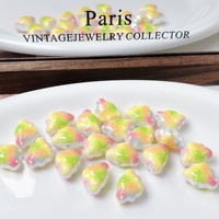 Perles en vrac 3D Nuage Peint à l'Huile Coloré en Relief, Vente Chaude, pour DIY Chaîne de Téléphone, Porte-clés, Accessoires de Sac, Vente en Gros