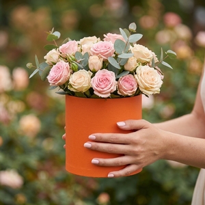 <span class=keywords><strong>กล่อง</strong></span>กระดาษทรงกลมสำหรับจัดดอกไม้ <span class=keywords><strong>กล่อง</strong></span>ใส่ดอกไม้ DIY อุปกรณ์จัดช่อดอกไม้สำหรับงานแต่งงาน วันเกิด วันวาเลนไทน์ - Product Image 4