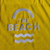 100% Cotton Highly Absorbent Yarn-dyed Woven Embroidery Double Sided Breathable Eco-Friendly Luxury Modern Beach Towels
