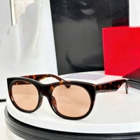 Nouvelles lunettes de soleil tendance vintage carrées dorées dégradées légères avec protection UV pour unisexe