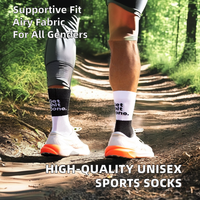 Chaussettes de sport unisexes en nylon de qualité en gros Chaussettes de compression respirantes pour le cyclisme, la course à pied et les manchettes d'automne