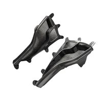 Cadre de feu arrière de pare-chocs arrière en fibre de carbone de style OEM pour Ferrari 458 Kit de carrosserie de pièces automobiles