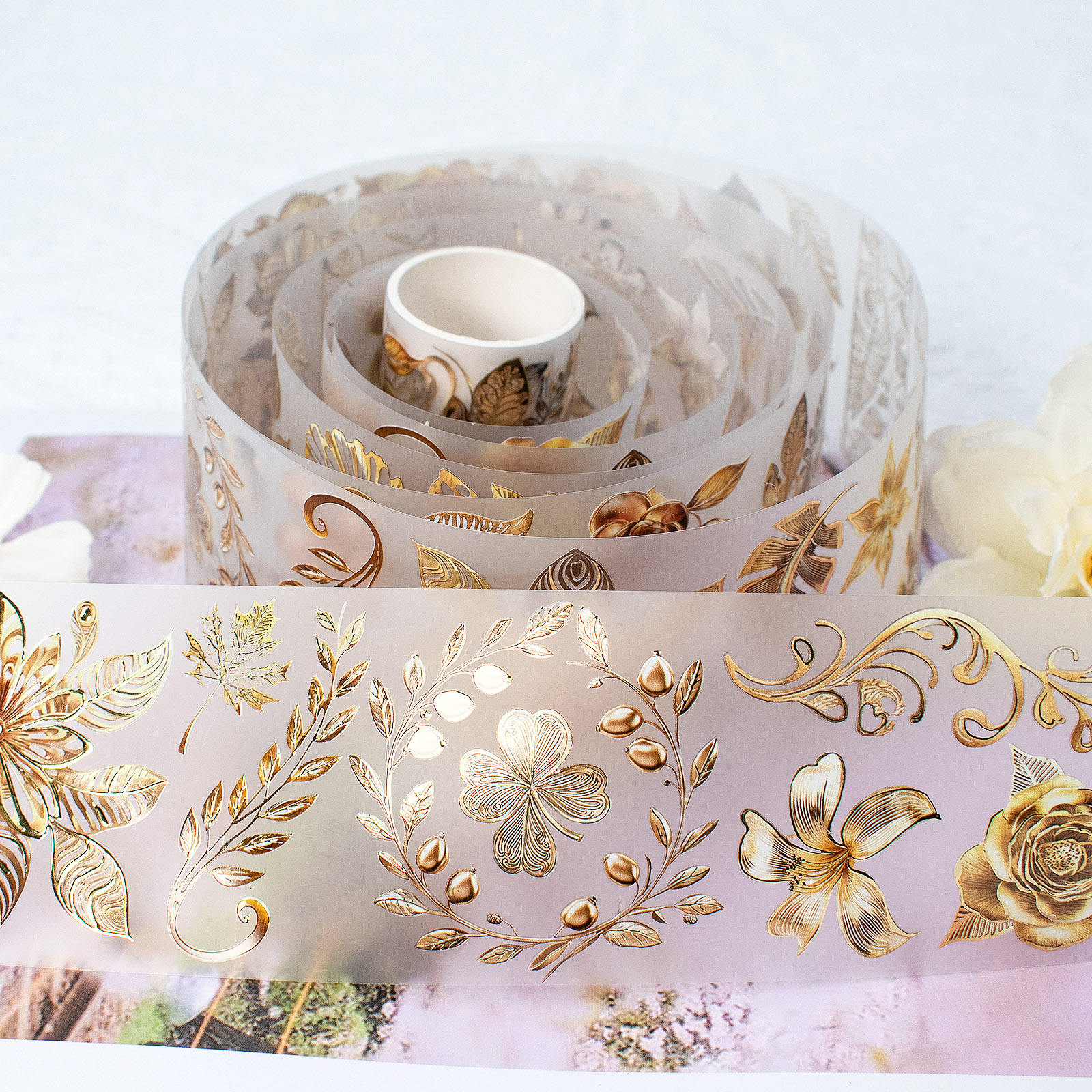 Exemple de PET mat + feuille d'or + ligne de démoulage