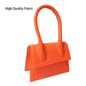 2023 <span class=keywords><strong>TikTok</strong></span> กระเป๋าถือขนาดเล็กสำหรับฤดูใบไม้ร่วงฤดูหนาวกระเป๋าสะพายไหล่หนังพียูพิมพ์ลายจระเข้สำหรับเด็กกระเป๋าถือขนาดเล็ก - Product Image 6