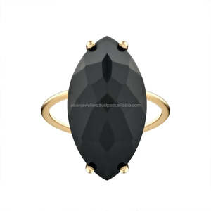 Anillo de piedras preciosas de ónix negro en Plata de Ley 925 Hermosa joyería única de moda chapada en oro hecha a mano - Product Image 1