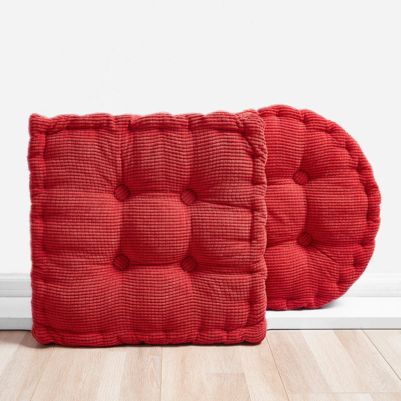 สีแดงเข้ม