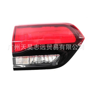 ไฟท้าย LED สำหรับรถจี๊ป แกรนด์ เชอโรกี รุ่นปี 2014-2022 รหัสอะไหล่ 68142944AE 68142945AE - Product Image 1