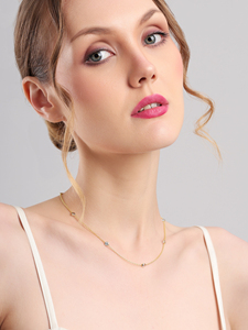 Collier chaîne en topaze bleue dorée avec pierre facettée, maillons dorés, bijoux minimalistes élégants pour femmes - Product Image 2