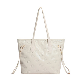 2026 New Fashion Trend Embossed Handbag for Women - High-end, <b>Large</b> Capacity, Commuting Shoulder Bag with Armhole Design - Product Image 5