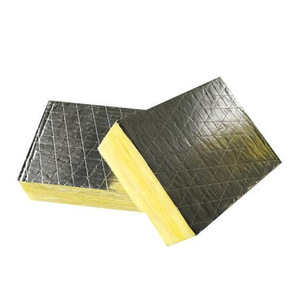 Rouleaux de <span class=keywords><strong>laine</strong></span> de <span class=keywords><strong>verre</strong></span> de <span class=keywords><strong>120mm</strong></span> Couverture isolante en <span class=keywords><strong>laine</strong></span> de <span class=keywords><strong>verre</strong></span> noire avec papier kraft - Product Image 3