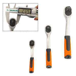 Kunci Pas Ratchet 72 Gigi Dua Arah Lepas Cepat 1/4, 1/2 dengan Soket Fly Besar Sedang Kecil Gagang Karet Anti-Selip untuk Perbaikan Mobil - Product Image 5