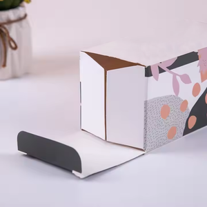 Su misura scatola di <span class=keywords><strong>carta</strong></span> bianca arte doppia spina colorata stampa in rilievo per il bambino biberon tazze bicchieri di imballaggio del prodotto - Product Image 5