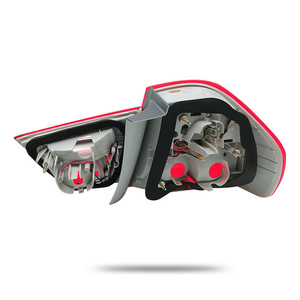 Pour 08-11 pour Série 3 E90 OLIVER Feu arrière de voiture LED Feu stop <span class=keywords><strong>Dibao</strong></span> Semi-assemblé 63217289425 - Product Image 1