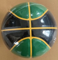 Basket-ball laminé PU-Produit durable et polyvalent pour les amateurs de sport Ballon de basket-ball d'usine Taille 7