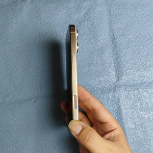 iPhone 16 Pro <span class=keywords><strong>Max</strong></span> Originale Sbloccato di Fabbrica, Grado A+, Usato, 6.9 Pollici, Versione Globale, Condizioni Perfette, Senza Graffi - Product Image 5