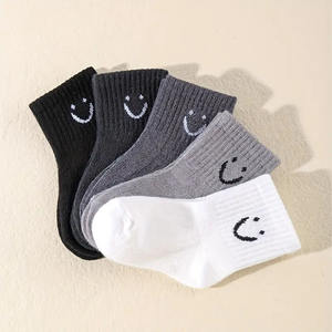 Partenariat à long terme enfants bébé chaussettes mignon drôle visage émoticônes motif confortable garçons filles - Product Image 3