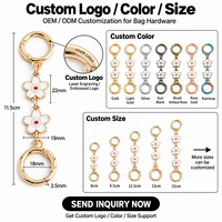 Chaîne de sac personnalisée en métal robuste et tendance avec pendentif cœur fleur émaillé, décoration mignonne et réglable pour sac à main