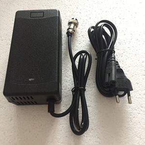 <span class=keywords><strong>Chargeur</strong></span> de Batterie <span class=keywords><strong>Lithium</strong></span> Plastique Économique Hagors 16S 60V 67.2V CC 2A pour Trottinette Électrique, Moto, Vélo Électrique - Product Image 3
