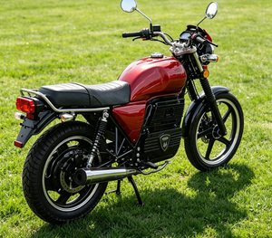 Moto électrique rétro rouge 72V homologuée CEE, 2000W, haute vitesse, pour adultes, type street bike - Product Image 5