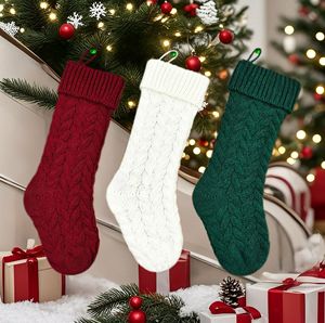 Mini chaussettes de Noël personnalisées, écologiques et faites à la main, en tricot torsadé de 5 pouces, ornements de sapin, sacs cadeaux pour bonbons, décoration de maison pour les fêtes - Product Image 3