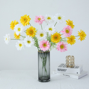 Fleurs artificielles en soie, marguerites blanches, roses, jaunes, bouquet unique pour la décoration de la maison et des mariages - Product Image 1