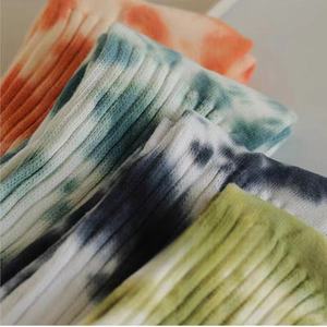 Оптовая продажа, высококачественные толстые махровые окрашенные в галстук спортивные носки для скейтборда, мягкие хлопковые повседневные мужские носки для раскрашивания галстуков - Product Image 3