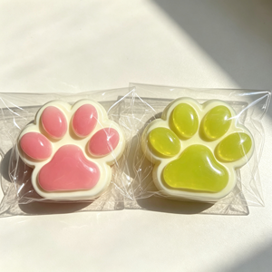 Juguete Antiestrés Viral de Xiaohongshu con Forma de Garra de Gato, Textura Realista y Divertida, de Plástico Blando, con Liberación Lenta de Estrés - Product Image 4
