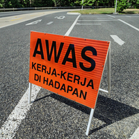 Panneau de signalisation de sécurité réfléchissant en aluminium rouge et noir avec film réfléchissant de quatrième qualité, panneau triangulaire de construction routière de 60 cm