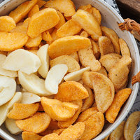 Tranches de pommes de terre croustillantes saveur sel marin, fromage et ail, prêtes à consommer, en vrac, vente en gros