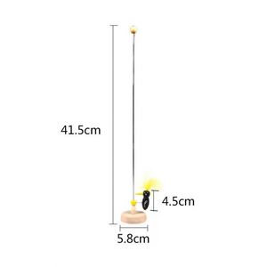 Juguete de plumas para gatos de entrega rápida, juguete interactivo para gatos y gatitos con ventosa potente, varita de juguete portátil - Product Image 4