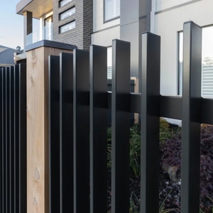 Paneles Decorativos <span class=keywords><strong>para</strong></span> Cercas <span class=keywords><strong>de</strong></span> Jardín, Cercas Metálicas <span class=keywords><strong>de</strong></span> Aluminio con <span class=keywords><strong>Postes</strong></span> <span class=keywords><strong>de</strong></span> <span class=keywords><strong>Madera</strong></span> <span class=keywords><strong>Tratada</strong></span> Térmicamente <span class=keywords><strong>para</strong></span> Casas y Obras <span class=keywords><strong>de</strong></span> Construcción - Product Image 2