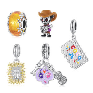 قلادة جيتار على شكل جمجمة من الفضة الإسترلينية عيار 925 مع خرز مورانو للموسيقى والثقافة، إكسسوارات للنساء والمراهقين، هدية بانك للأساور - Product Image 1