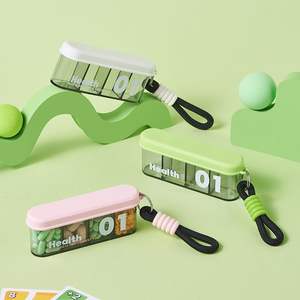 Boîte à pilules portable, organiseur de médicaments hebdomadaire miniature pour 7 jours, avec compartiments pour les voyages, utilisation quotidienne, boîte de rangement pour médicaments en plastique - Product Image 3