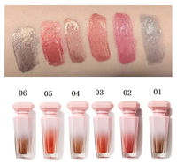 Fard à paupières liquide personnalisable en gros avec logo, effet scintillant métallique lumineux, formule nacrée waterproof, plusieurs couleurs pour femmes