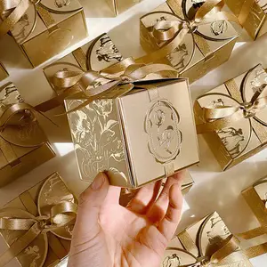 Caja de dulces de flores doradas con cinta, recuerdos de fiesta de boda, papel de Chocolate, caja de regalo