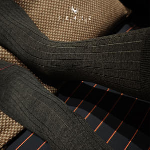 Chaussettes mi-longues en laine <span class=keywords><strong>tricot</strong></span>ée respirante <span class=keywords><strong>pour</strong></span> femmes, imprimées, <span class=keywords><strong>pour</strong></span> l'hiver - Cadeau raffiné <span class=keywords><strong>pour</strong></span> la santé et le goût - Product Image 3