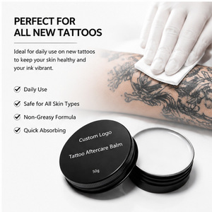 Bálsamo para Tatuajes de Textura Equilibrada Superior, Peso Neto Personalizable, Concentración Estándar, Gel para el Cuidado de Tatuajes con Logotipo de Marca OEM - Product Image 4