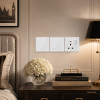 Prise murale industrielle standard britannique 16A en alliage d'aluminium IP21 avec interrupteur mural grand format, ports USB Type-C et prises TV