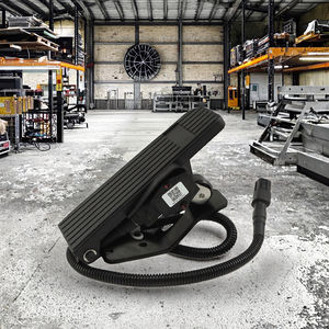 Pedal acelerador electrónico compatible con Toyota/<span class=keywords><strong>Hyster</strong></span>/Clark montacargas accesorios de montaje de Control de pie de repuesto - Product Image 2