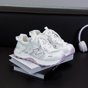 Chaussures pour étudiantes - Chaussures de sport estivales confortables et respirantes, style tendance, design multifonctionnel et décontracté pour femmes - Product Image 5
