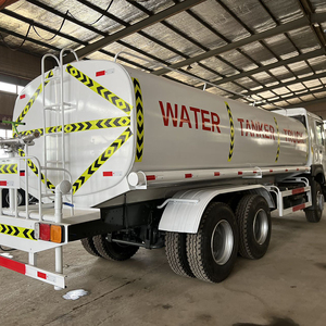 รถบรรทุก<span class=keywords><strong>น้ำ</strong></span>เคลื่อนที่ Sinotruk HOWO 20 ลูกบาศก์เมตร พร้อมถังเก็บ<span class=keywords><strong>น้ำ</strong></span>สำหรับบรรทุก<span class=keywords><strong>น้ำ</strong></span>ดื่ม - Product Image 4