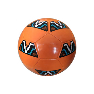 Bolas de cuero PU con unión térmica de primera calidad, peso equilibrado y máquina controlada cosida para uso recreativo y competitivo - Product Image 1