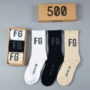 3 Pairs Socks Box Packaging Wholesale Cotton Breathable <b>Basketball</b> Sports Socks Custom Jacquard Letter Crew Hip-Hop Socks - Product Image 1