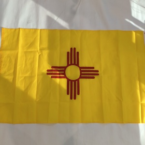 Banderas de Nuevo México para Exteriores, 3 x 5 pies, Resistentes y Antidecoloración, Tela Oxford para Exteriores, Bandera del Estado de EE. UU. con Patrón Bordado - Product Image 5
