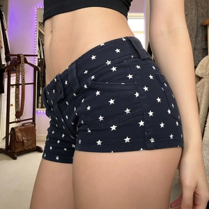 Shorts de Mezclilla de Moda Versátiles con Estampado de Estrellas Vintage Estilo Y2K, Cintura Baja y Corte Ajustado, Estilo Urbano de Verano - Product Image 2