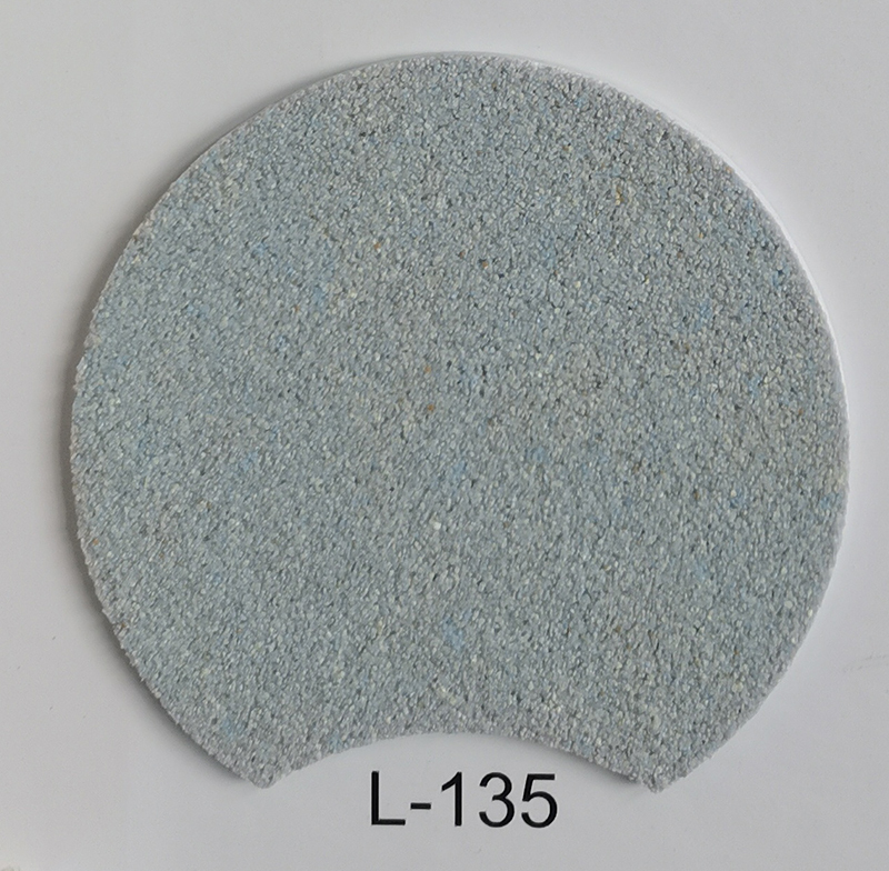 L135