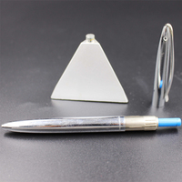 Stylo de bureau élégant en métal avec logo personnalisé et base triangulaire stylo de table multifonction pour cadeau promotionnel bureau scolaire