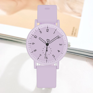 Reloj de Cuarzo Moderno para Mujer, Correa de Silicona, Esfera Digital Simple de 33 mm, Regalos para Mujer - Product Image 1