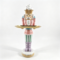 Figurine de soldat casse-noisette de style vintage, ornement de Noël en résine, décoratif peint à la main, objet de collection pour la maison ou le bureau